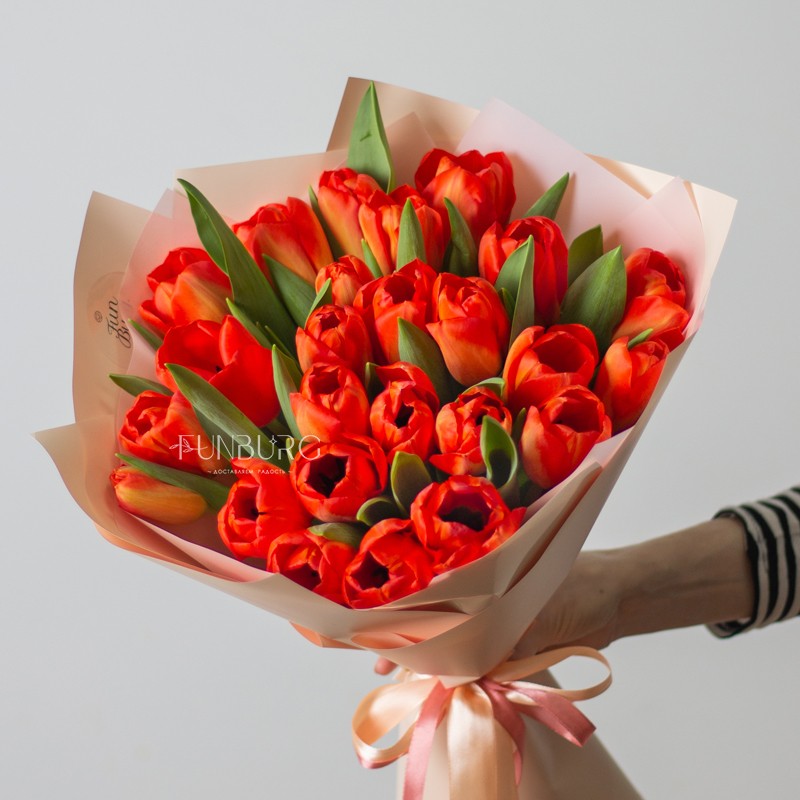Букет тюльпанов «Пламенный»