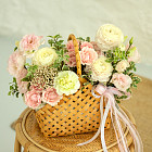 Корзина цветов «Шарлотта»