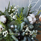 Цветы в декоративном мешке «Аляска»