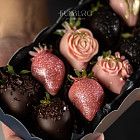 Набор клубники в шоколаде «Ночь нежна» S