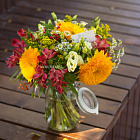 Набор цветов для дома «Осень» (с вазой с любой надписью)