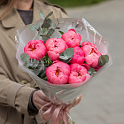 Монобукет из пионов Coral Charm S