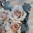 Букет из кремовых роз «Крем-карамель»