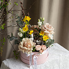 Пасхальная композиция в шляпной коробке №1