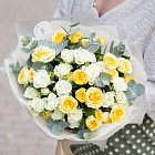 Букет кустовых роз «Лимонный сад»