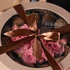 Композиция с клубникой в шоколаде «Mon Amour»