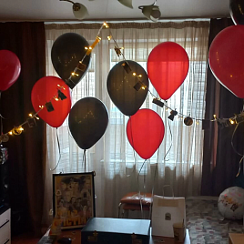 Шарик без риcунка «Красный» (пастель)