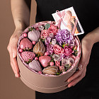 Композиция с клубникой «Violet» (с фотографиями)
