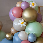 Комплексное оформление с мольбертом «Детство»