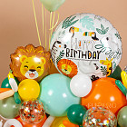 Маленькая фигура с цифрой «Сафари»