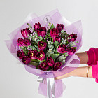 Букет тюльпанов «Черничные ночи»