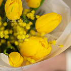 Букет тюльпанов «Солнышко» с мимозой