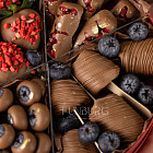 Набор свежих ягод и фруктов в шоколаде «Гурмэ»