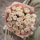 Букет из роз Bombastic «Шарм» с бантиками