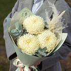 Букет хризантем «Пломбир»