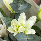 Букет «Оформление лилии»