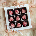 Сердечки из бельгийского шоколада S (клубничный шоколад)