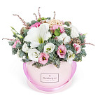 Цветы в шляпной коробке «Предвкушение чудес»