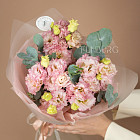 Букет из эустом «Клубничное суфле»