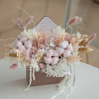 Композиция из сухоцветов «Пудра»