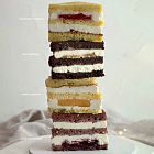 Бенто-торт «Happy Birthday» (сердечки)