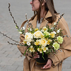 Композиция в вазе «Лимонный крем»